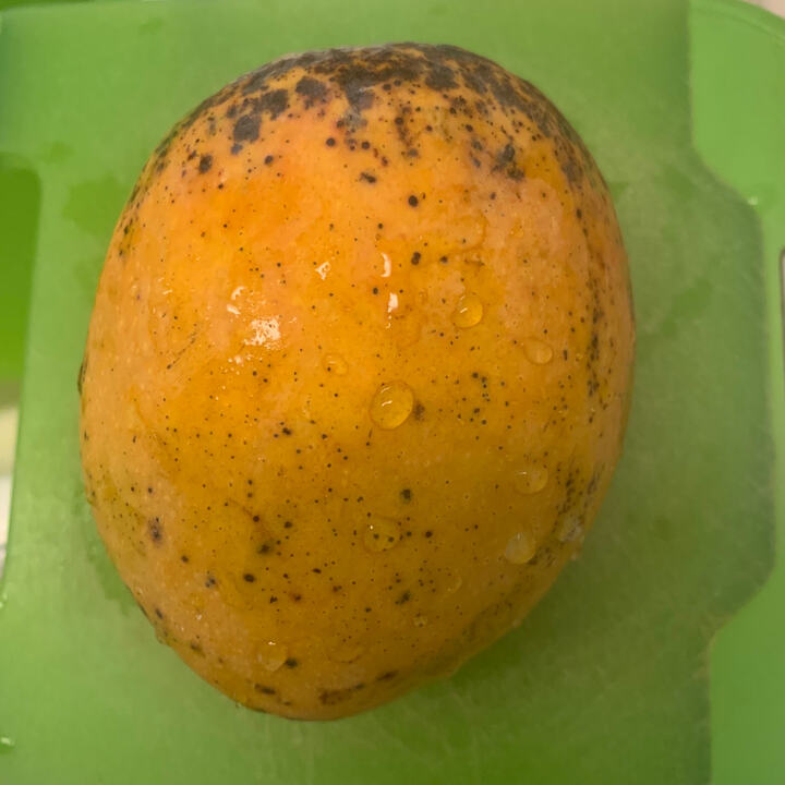 Buttercream mango reference